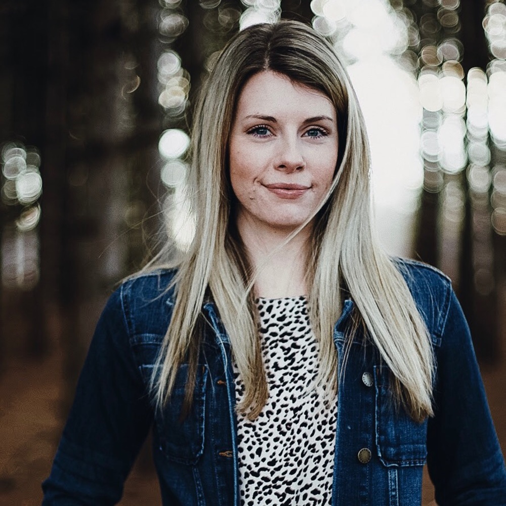 Meet your Posher, Chrissy